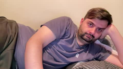 Snapshot of trustmelove chatting on December 21, 7:16 pm Trustmelove online show from December 21, 7:16 pm