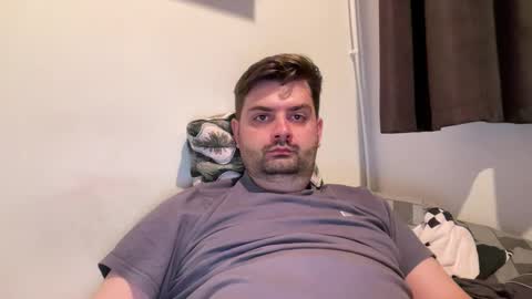 Snapshot of trustmelove chatting on December 23, 6:16 pm Trustmelove online show from December 23, 6:16 pm