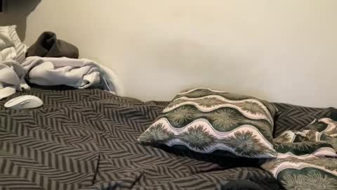 Snapshot of trustmelove chatting on December 26, 7:38 pm Trustmelove online show from December 26, 7:38 pm