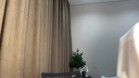 tryme_muse online show from February 15, 6:37 pm