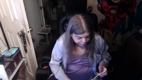Snapshot of ts_anne chatting on May 17, 9:17 am Anne online show from May 17, 9:17 am