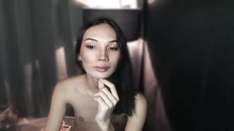 Snapshot of ts_athisa chatting on February 24, 3:42 pm ts_athisa online show from February 24, 3:42 pm