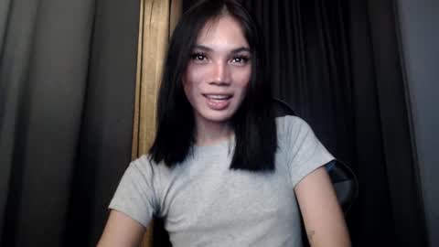Snapshot of ts_athisa chatting on October 15, 1:44 pm ts_athisa online show from October 15, 1:44 pm