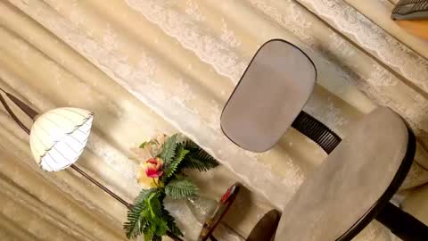 Chloe online show from March 7, 9:06 am