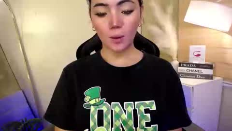 Martha The Pooker online show from December 28, 12:15 am