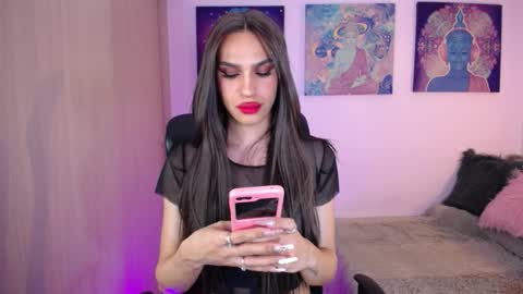 TS Alexa Feet online show from January 8, 2:25 am