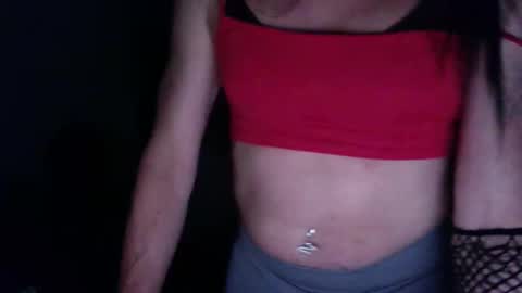 Snapshot of tscarlahdez chatting on May 10, 7:57 am tscarlahdez online show from May 10, 7:57 am