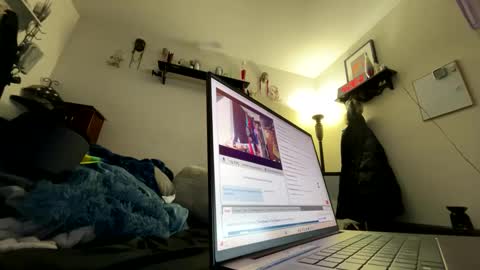 Snapshot of tscotto chatting on January 10, 9:20 pm tscotto online show from January 10, 9:20 pm