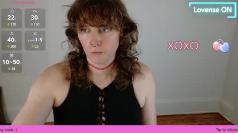 Snapshot of tsellieryder chatting on May 23, 12:38 am Ellie Ryder online show from May 23, 12:38 am