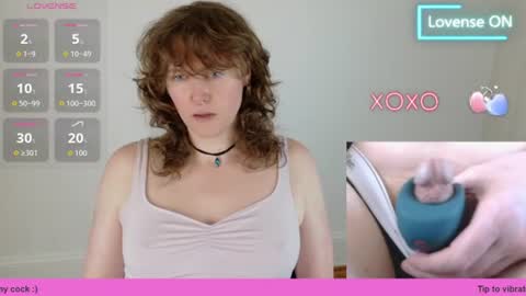 Snapshot of tsellieryder chatting on June 11, 4:10 am Ellie Ryder online show from June 11, 4:10 am