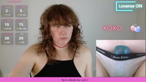 Snapshot of tsellieryder chatting on July 15, 12:27 am Ellie Ryder online show from July 15, 12:27 am