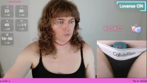 Snapshot of tsellieryder chatting on July 20, 11:51 pm Ellie Ryder online show from July 20, 11:51 pm