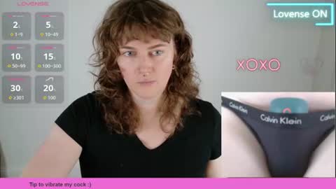 Snapshot of tsellieryder chatting on July 25, 11:46 pm Ellie Ryder online show from July 25, 11:46 pm