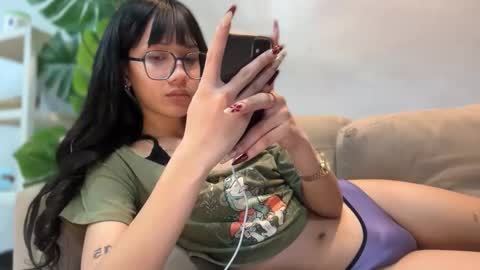 kendall online show from September 10, 8:42 pm