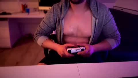 tslayder1ste online show from March 9, 8:24 pm