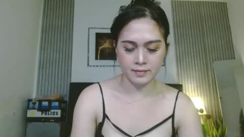 Snapshot of tsnathaliasilvana chatting on January 31, 11:35 am Bella Ratbu online show from January 31, 11:35 am