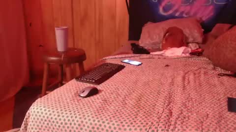 Snapshot of tsnitra chatting on February 11, 12:17 am TsNitra online show from February 11, 12:17 am