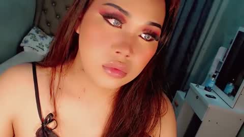 jayvie online show from February 11, 7:59 pm