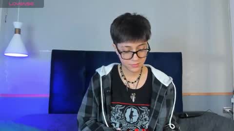 Maru online show from November 12, 9:14 pm