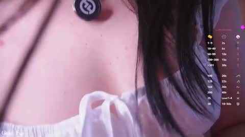 Tsuky online show from June 9, 10:10 pm