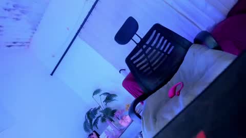 JOIN TO MY FANCLUB I WILL GIVE SOME VIDEOS AND PIC online show from April 24, 12:29 pm