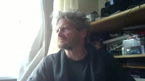 Snapshot of ttb2769 chatting on April 30, 7:36 am ttb2769 online show from April 30, 7:36 am