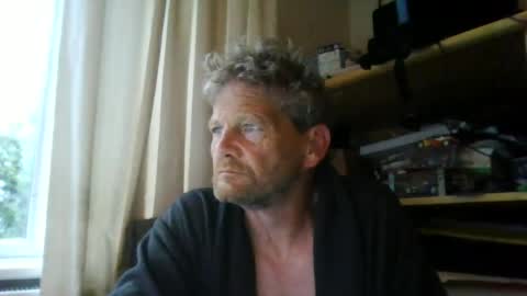 Snapshot of ttb2769 chatting on June 1, 4:36 am ttb2769 online show from June 1, 4:36 am