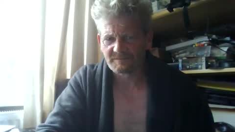 Snapshot of ttb2769 chatting on June 3, 6:38 am ttb2769 online show from June 3, 6:38 am