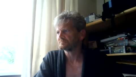 Snapshot of ttb2769 chatting on June 11, 6:33 am ttb2769 online show from June 11, 6:33 am