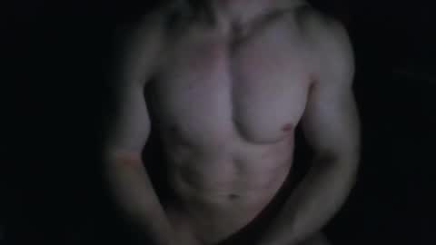 Snapshot of tthatguy5 chatting on May 10, 7:13 am tthatguy5 online show from May 10, 7:13 am