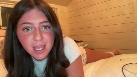 Snapshot of ttmarieee chatting on November 6, 12:11 am ttmarieee online show from November 6, 12:11 am