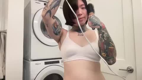 Snapshot of tts4everlove chatting on December 16, 2:11 pm tts4everlove online show from December 16, 2:11 pm