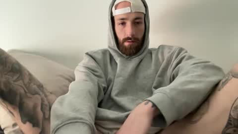 Tuhands online show from April 16, 8:15 am