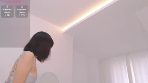 TumiLio online show from December 5, 5:15 am