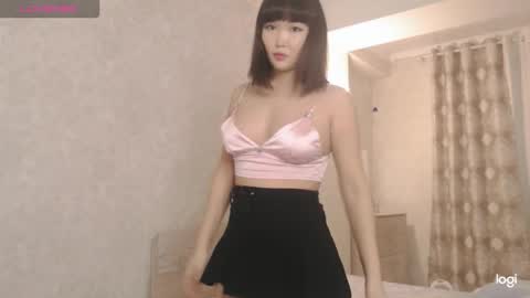 Snapshot of tumilio chatting on February 3, 2:44 pm TumiLio online show from February 3, 2:44 pm