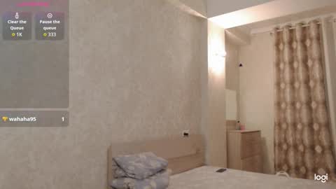 Snapshot of tumilio chatting on February 25, 2:59 pm TumiLio online show from February 25, 2:59 pm