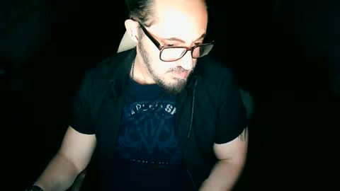 tuscan_taurus online show from March 7, 10:01 am