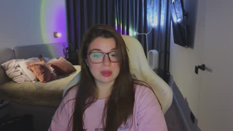 Snapshot of tutti_frutti_ chatting on September 24, 8:23 pm Ariana online show from September 24, 8:23 pm
