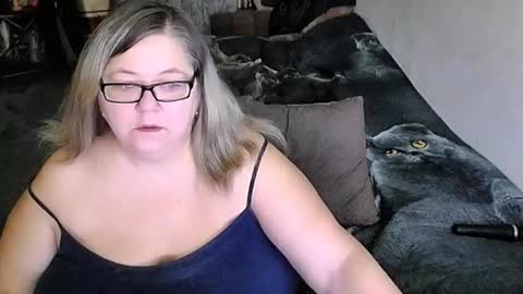 Lana online show from February 23, 11:35 pm