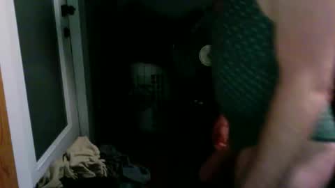 Snapshot of twattickler96 chatting on February 7, 5:11 am twattickler96 online show from February 7, 5:11 am