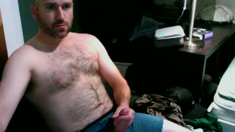Snapshot of twattickler96 chatting on July 10, 7:23 am twattickler96 online show from July 10, 7:23 am