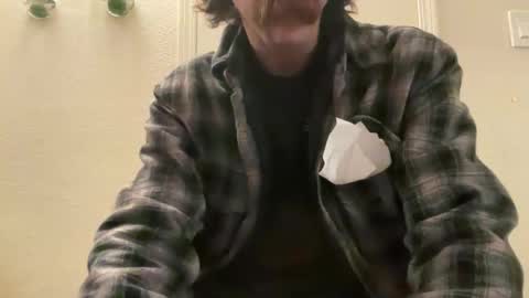 Snapshot of tweedsmemoirs_2y chatting on April 5, 7:38 am Peter the exxxpolorer online show from April 5, 7:38 am