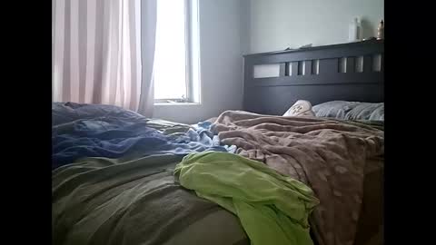 twest84 online show from March 26, 2:55 pm