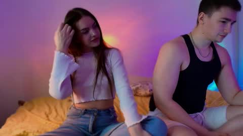 Kris and David online show from March 22, 6:22 pm