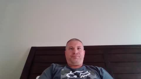 twiggy80 online show from December 14, 8:24 pm