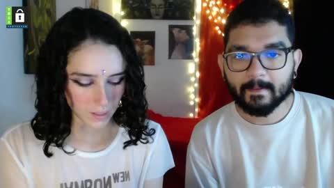 TwinFlamesXX online show from January 11, 12:12 am