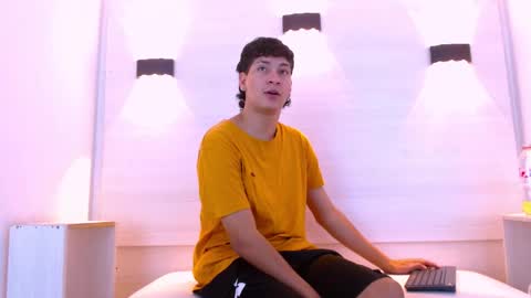 samu online show from December 19, 2:02 pm