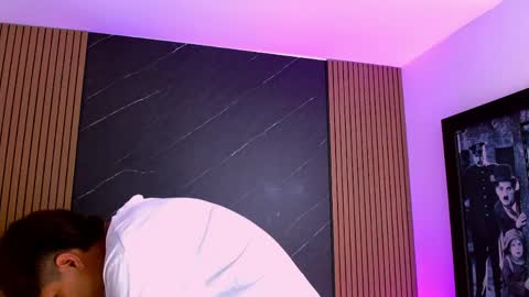 samu online show from April 22, 2:47 am