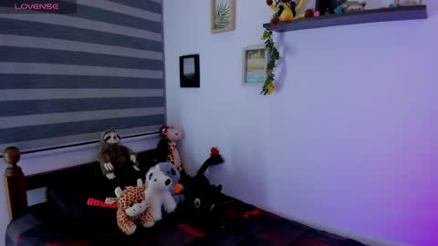 jhony online show from April 9, 11:32 pm