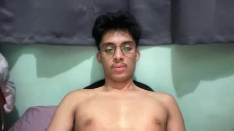 Snapshot of twink_hairyass69 chatting on July 25, 8:06 pm Aladin online show from July 25, 8:06 pm